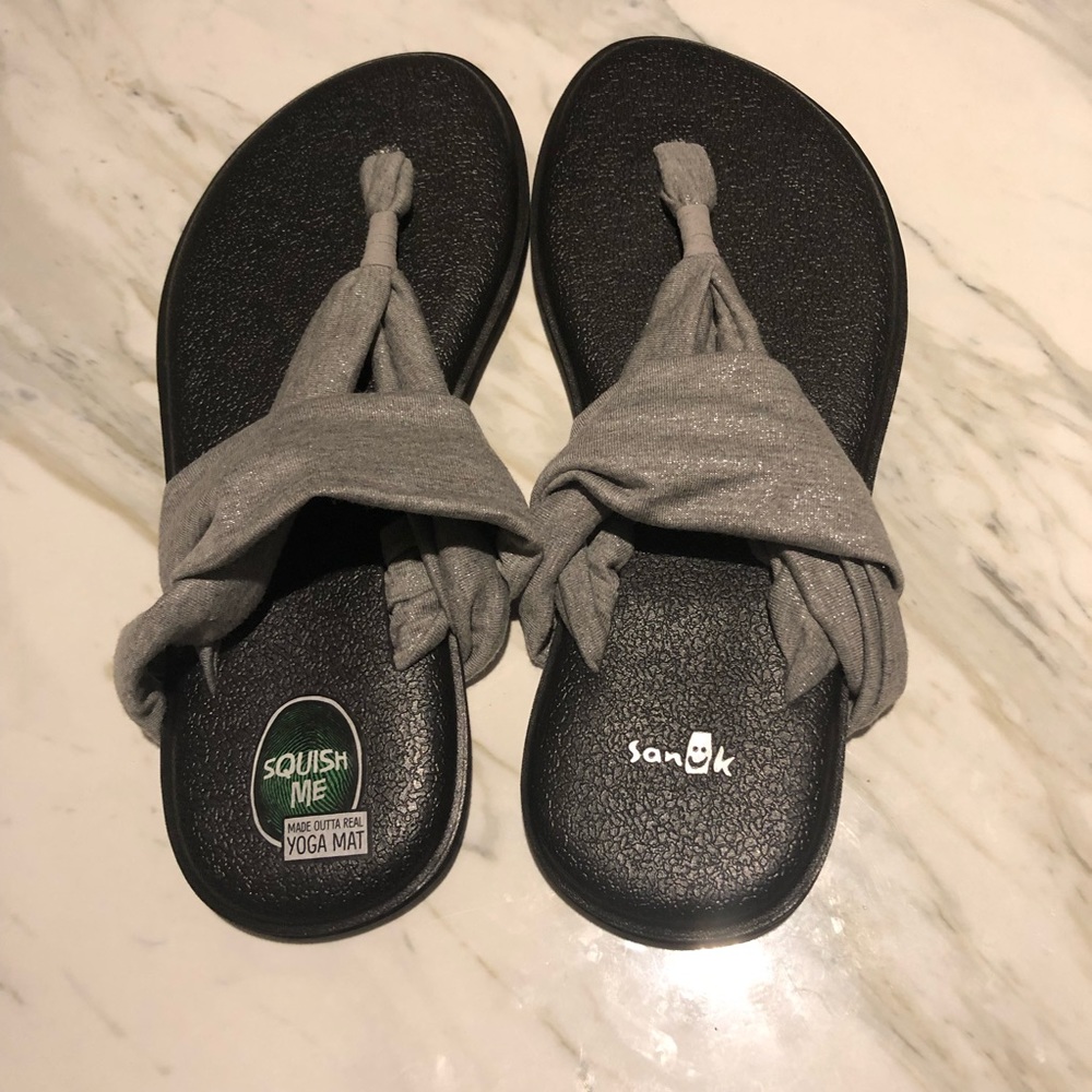 Sanuk sandals
